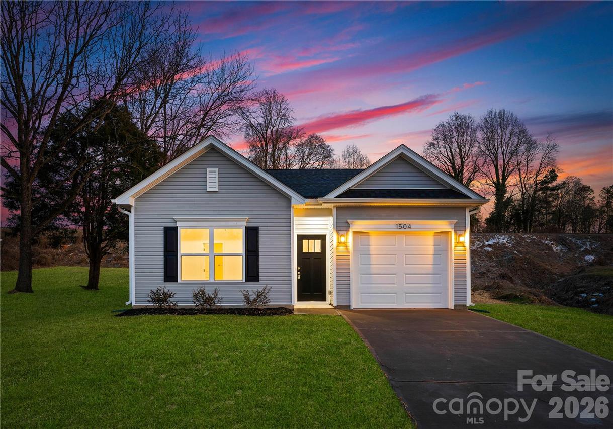 5521 Anderson Rd., Charlotte, NC 28269