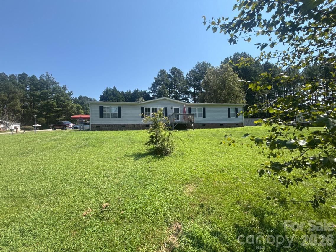 901 Grace Dr., Stanley, NC 28164