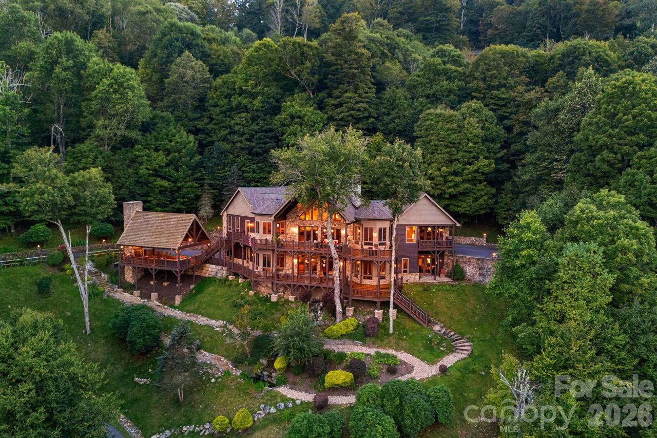 640 Overlook Dr., Mars Hill, NC 28754