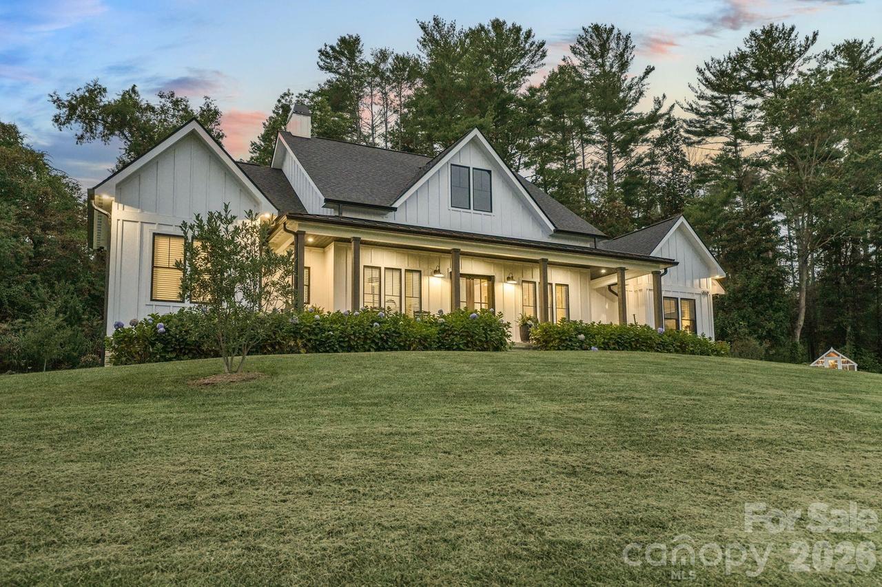 2039 Cane Creek Rd., Fletcher, NC 28732