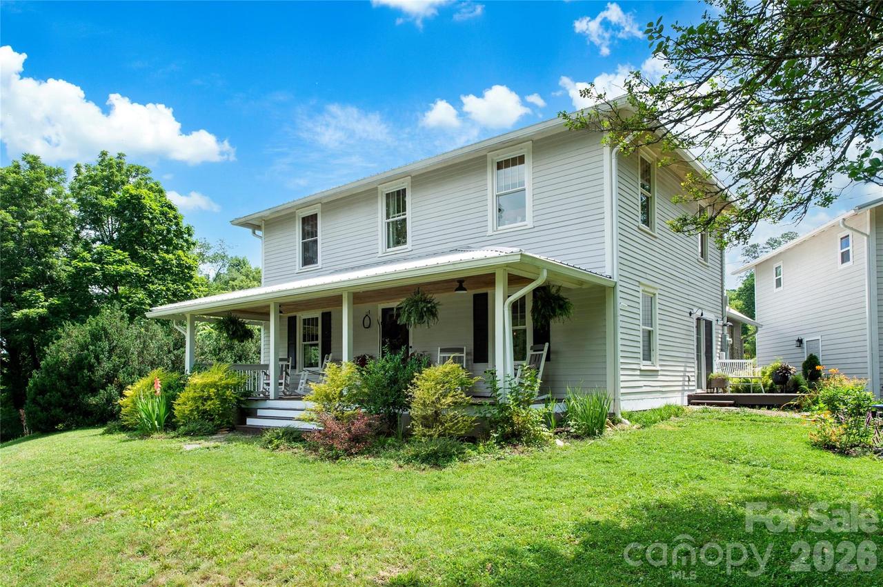 489 Turkey Creek Rd., Leicester, NC 28748