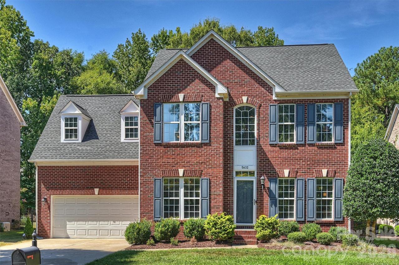 5632 Wrenfield Ct., Charlotte, NC 28277