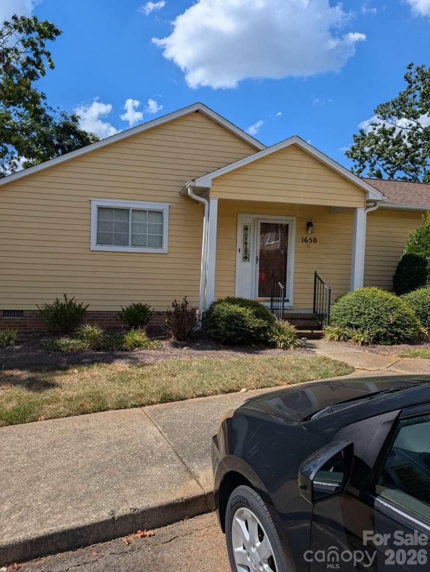 1650 Robins Nest Ct. #A, Gastonia, NC 28054