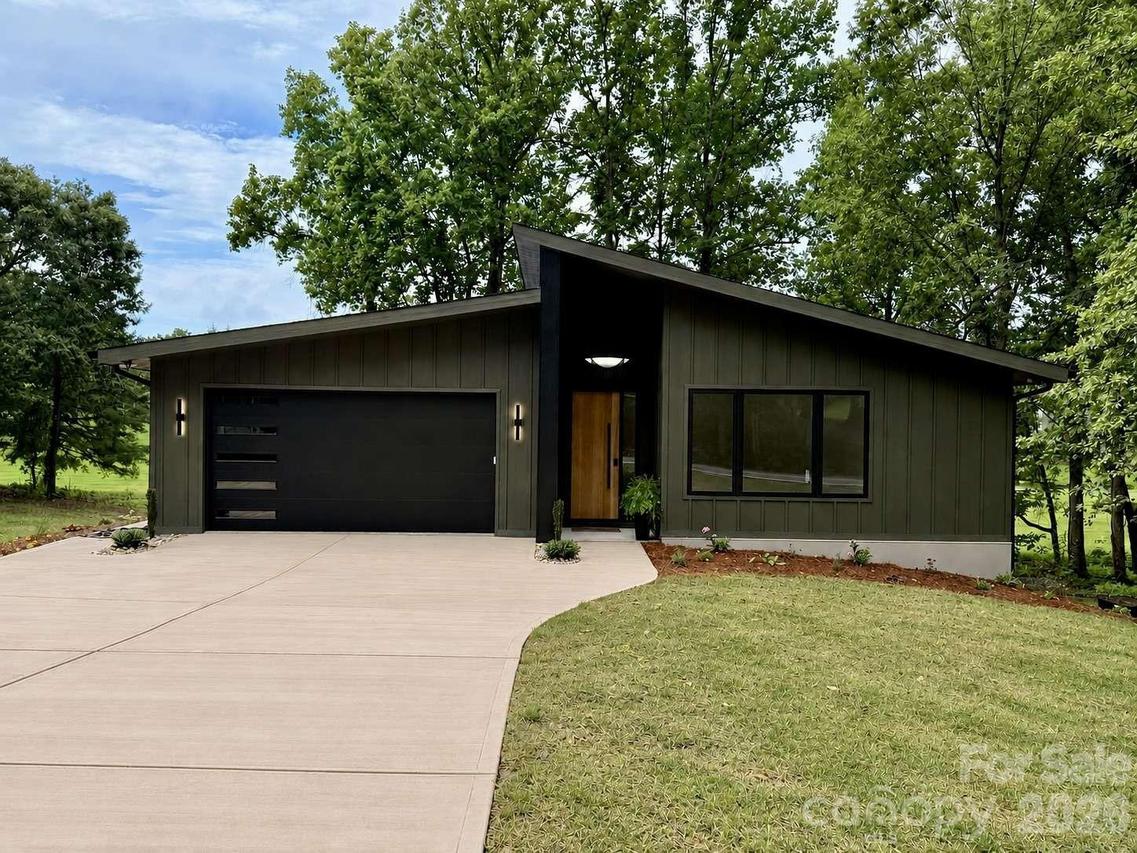 291 Falls Ave., Granite Falls, NC 28630