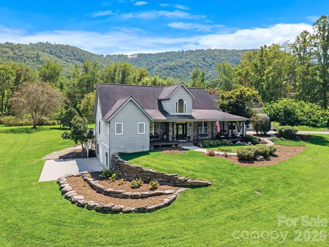 187 Duncan Creek Rd., Fletcher, NC 28732