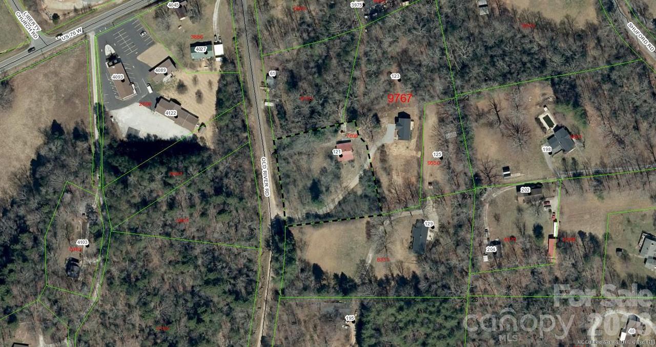 121 Old River Rd., Marion, NC 28752