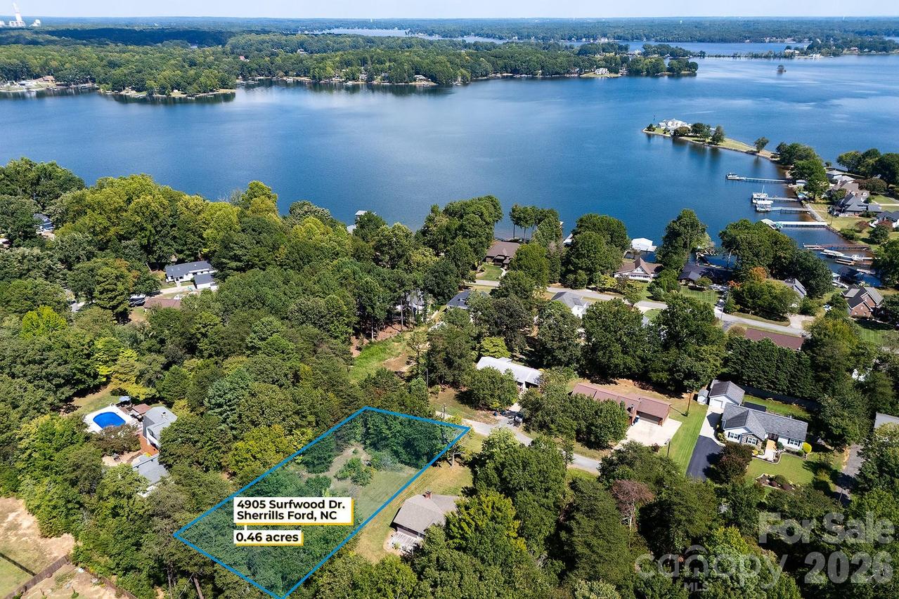 4905 Surfwood Dr., Sherrills Ford, NC 28673