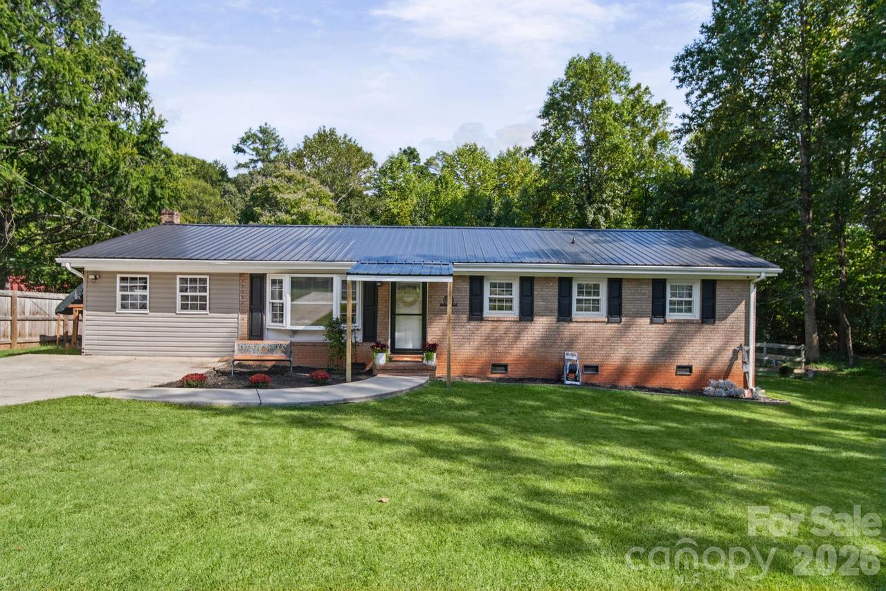 607 Toms Creek Church Rd., Denton, NC 27239