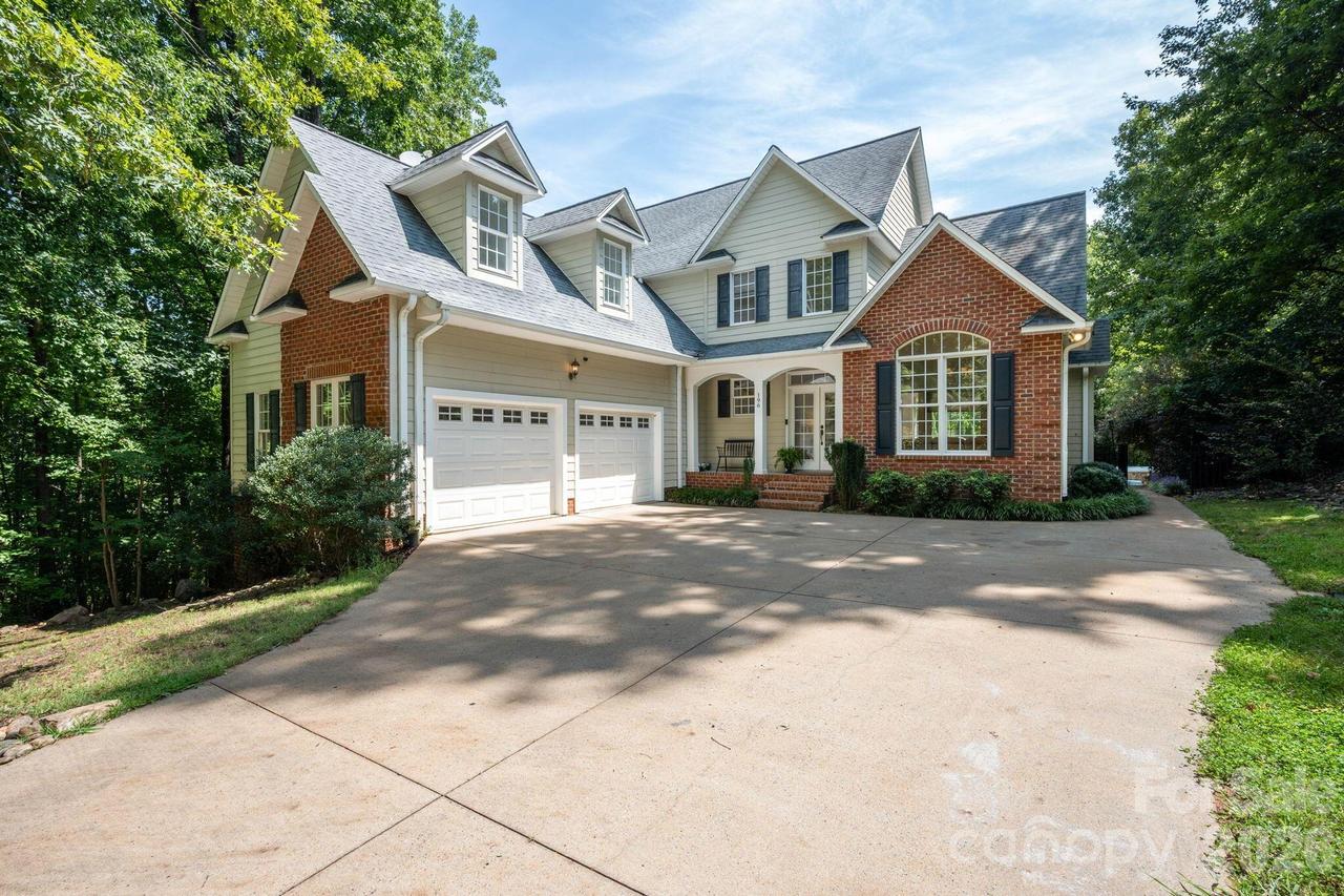 196 E Colonel Hampton Ct., Rutherfordton, NC 28139