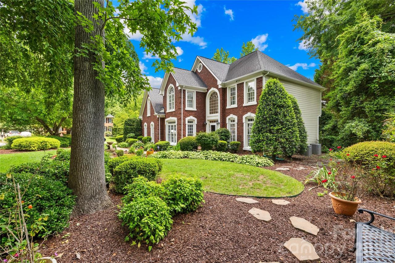 9514 Hayenridge Ct., Huntersville, NC 28078
