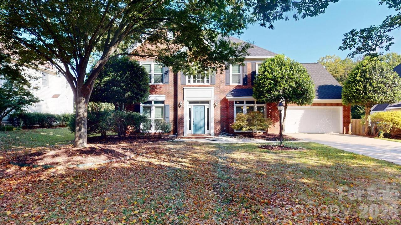 1606 Thornblade Ridge Dr., Matthews, NC 28105