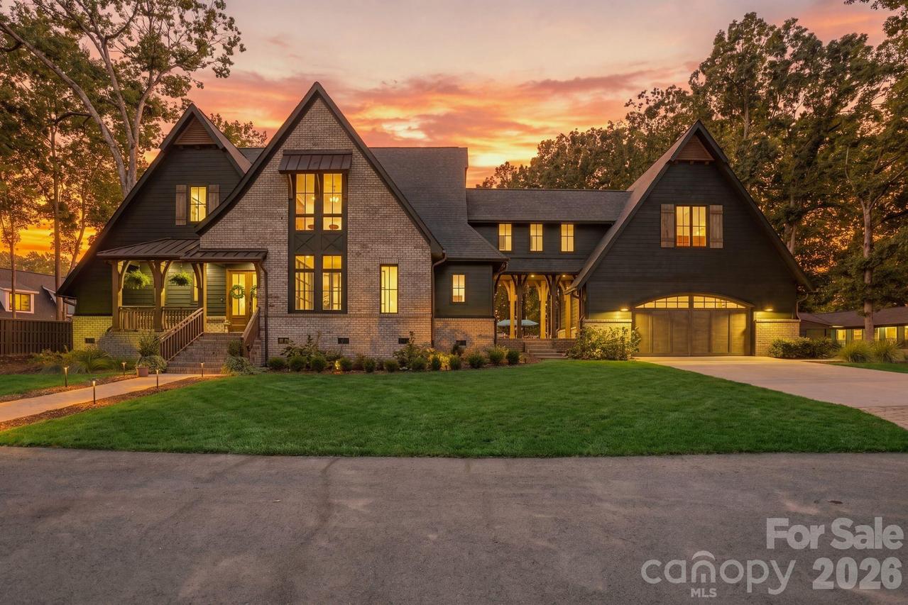 20020 Schooner Dr., Cornelius, NC 28031