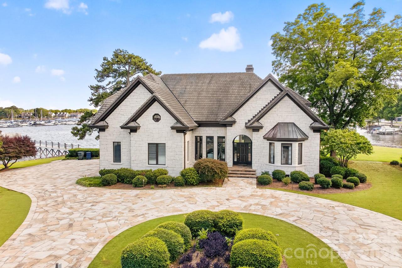 18212 & 18210 Pompano Pl., Cornelius, NC 28031