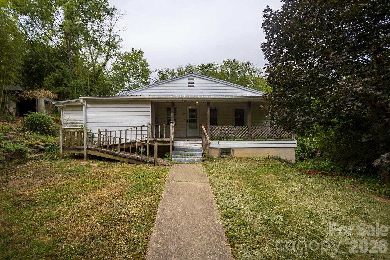 55 Blalock Ave., Asheville, NC 28803