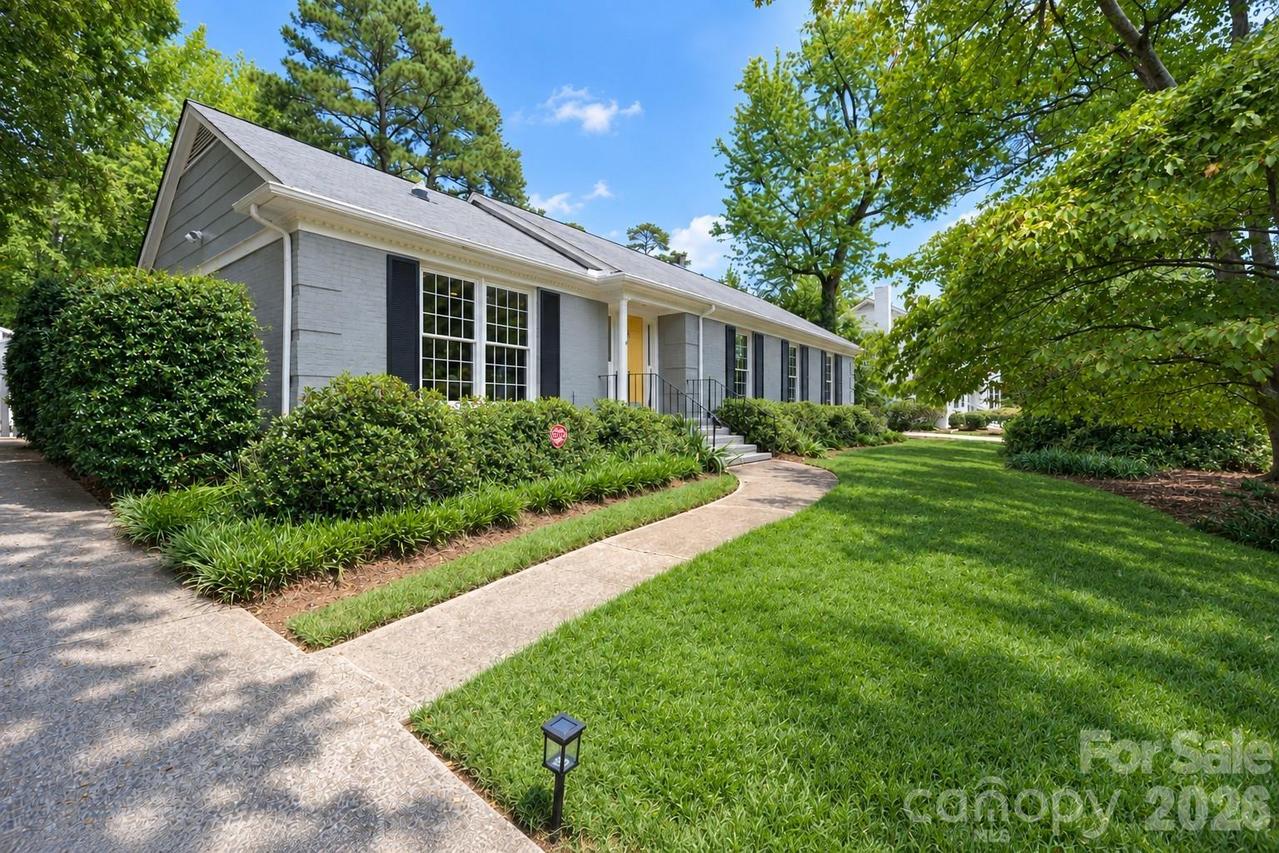 6009 Bismark Pl., Charlotte, NC 28211