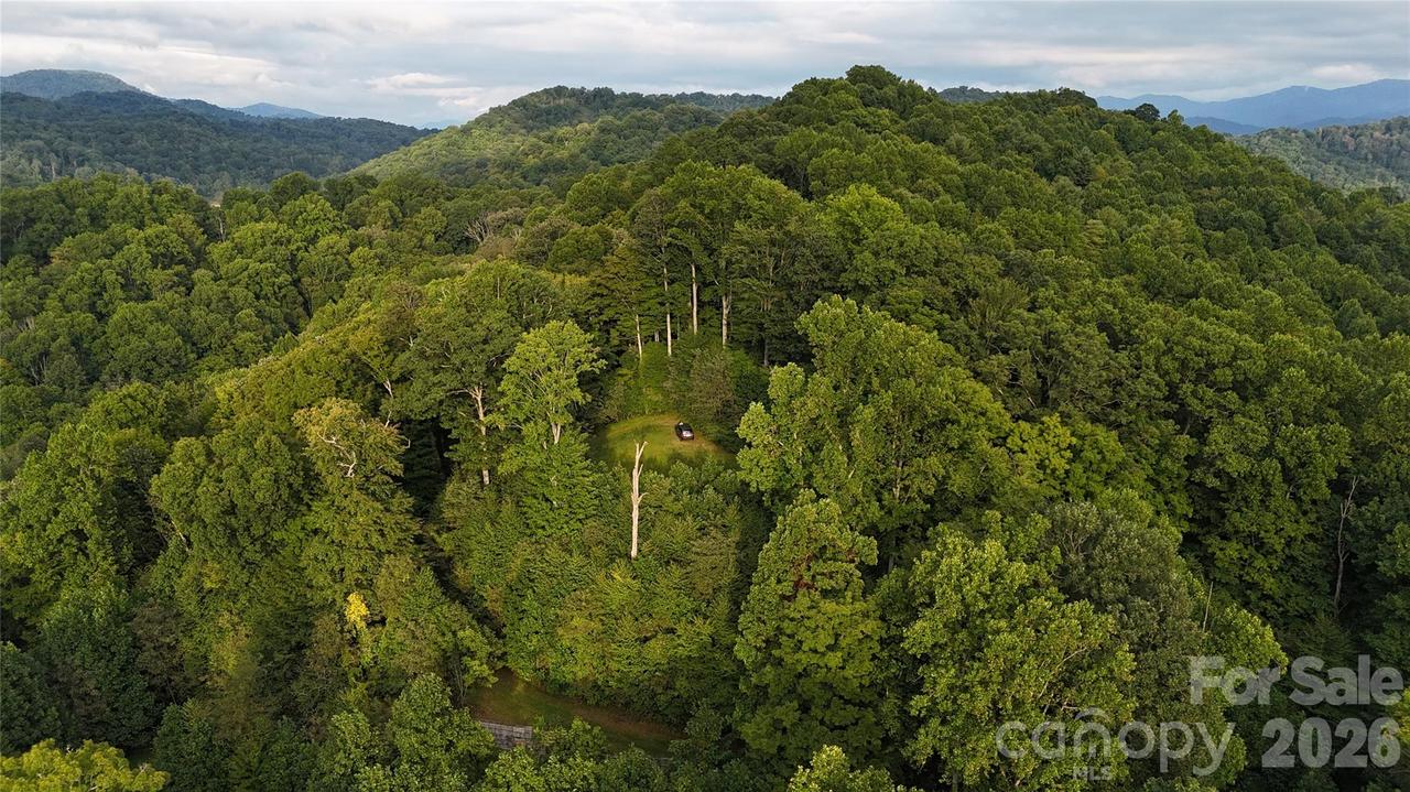 200 and 201 Fern Hill Dr., Mars Hill, NC 28754