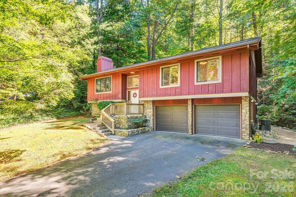 5 Brook Ter., Asheville, NC 28805