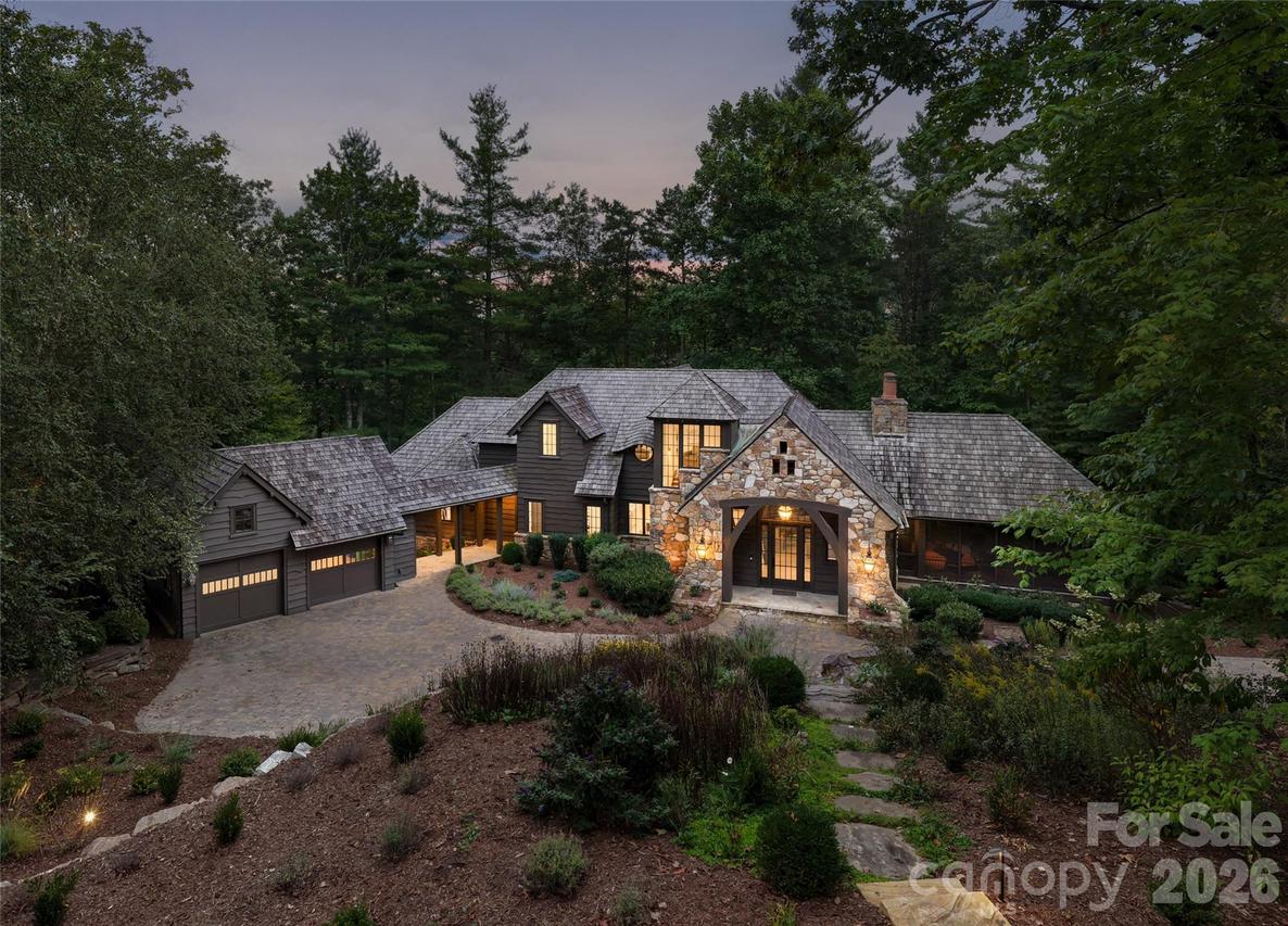 17 Falling Waters Tr., Arden, NC 28704