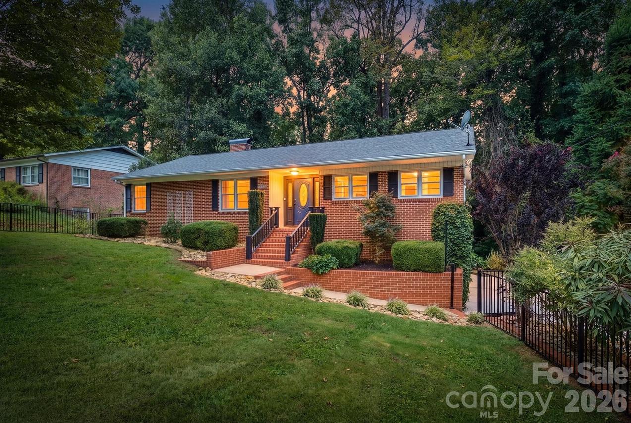 146 Maehill Pl., Lenoir, NC 28645