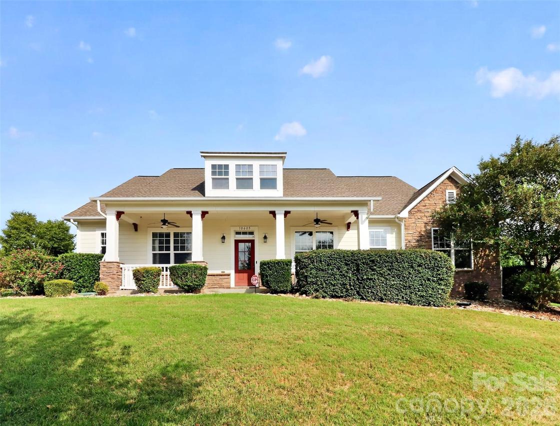 10605 Coronet Ct., Harrisburg, NC 28075