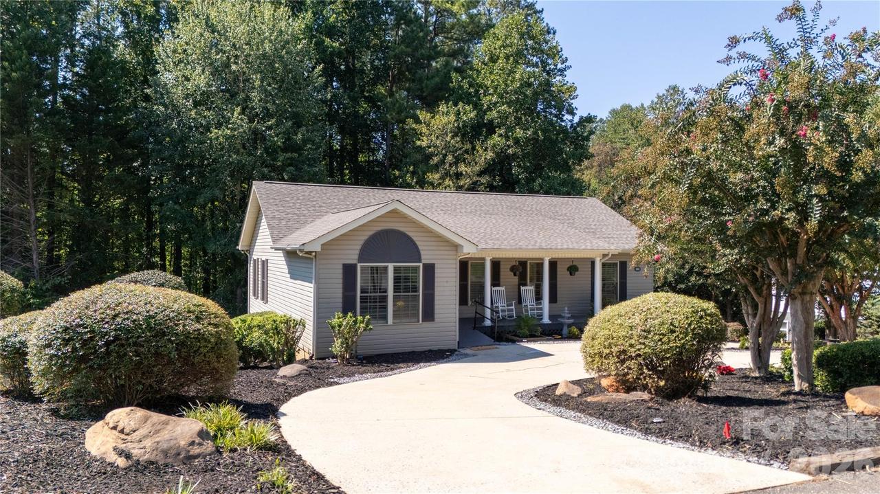 141 Marys Ln., Rutherfordton, NC 28139