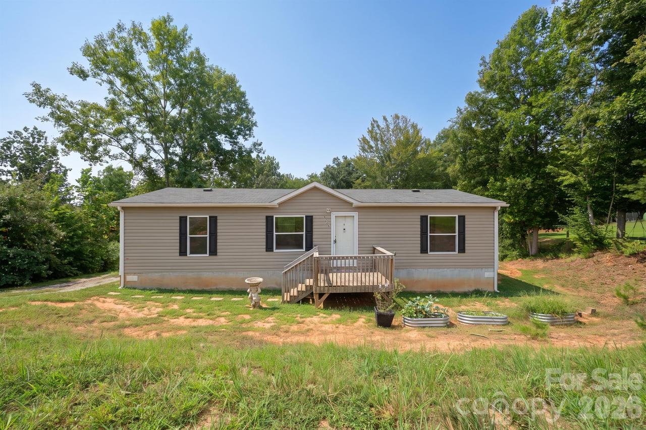 2913 Conner Cir., Morganton, NC 28645