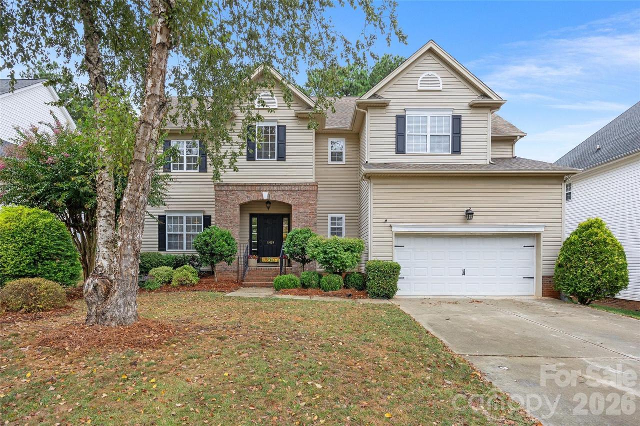 11424 Innes Ct., Charlotte, NC 28277