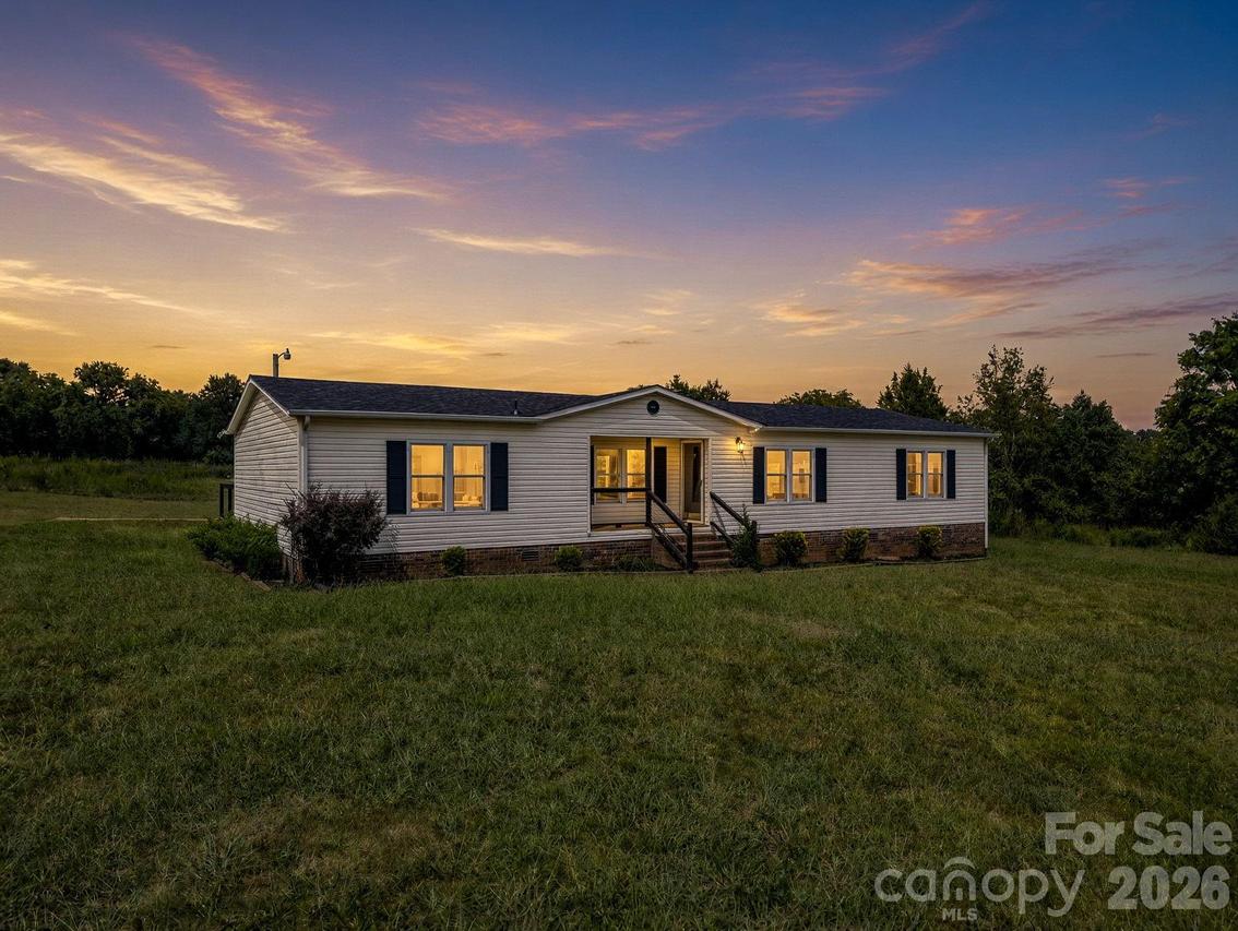 2626 Prospect Church Rd., Mooresboro, NC 28114