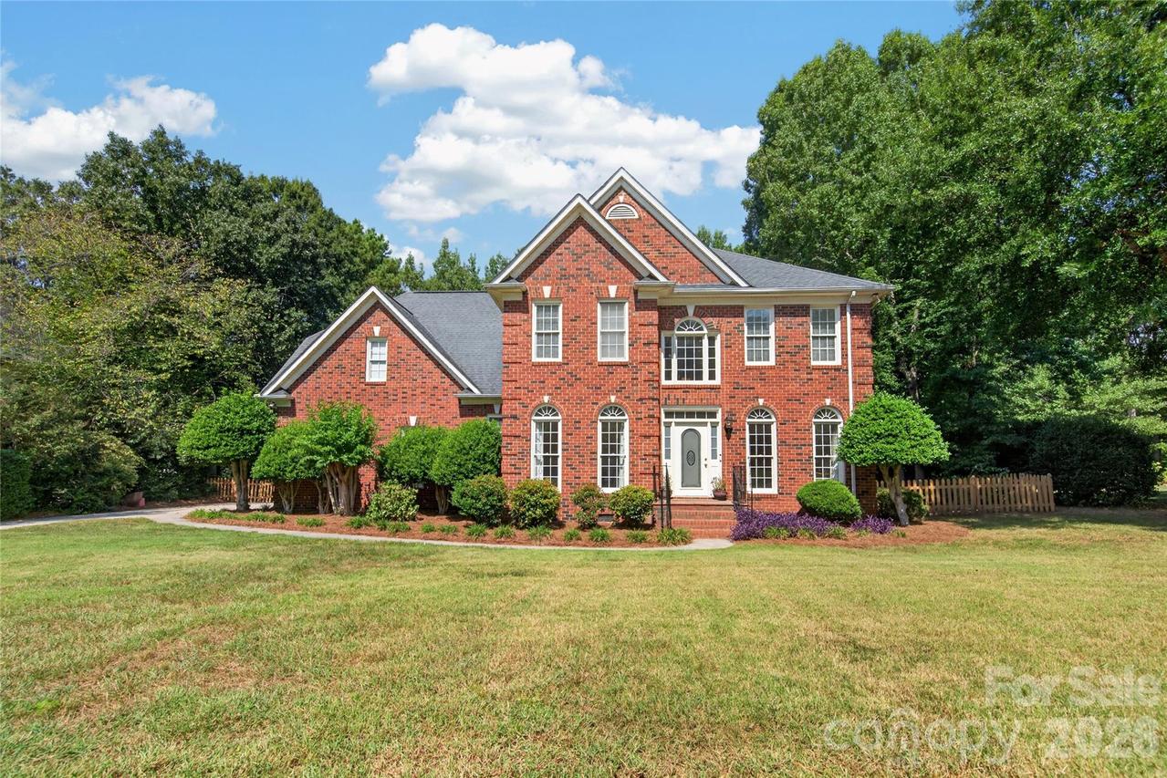 12135 Darby Chase Dr., Charlotte, NC 28277