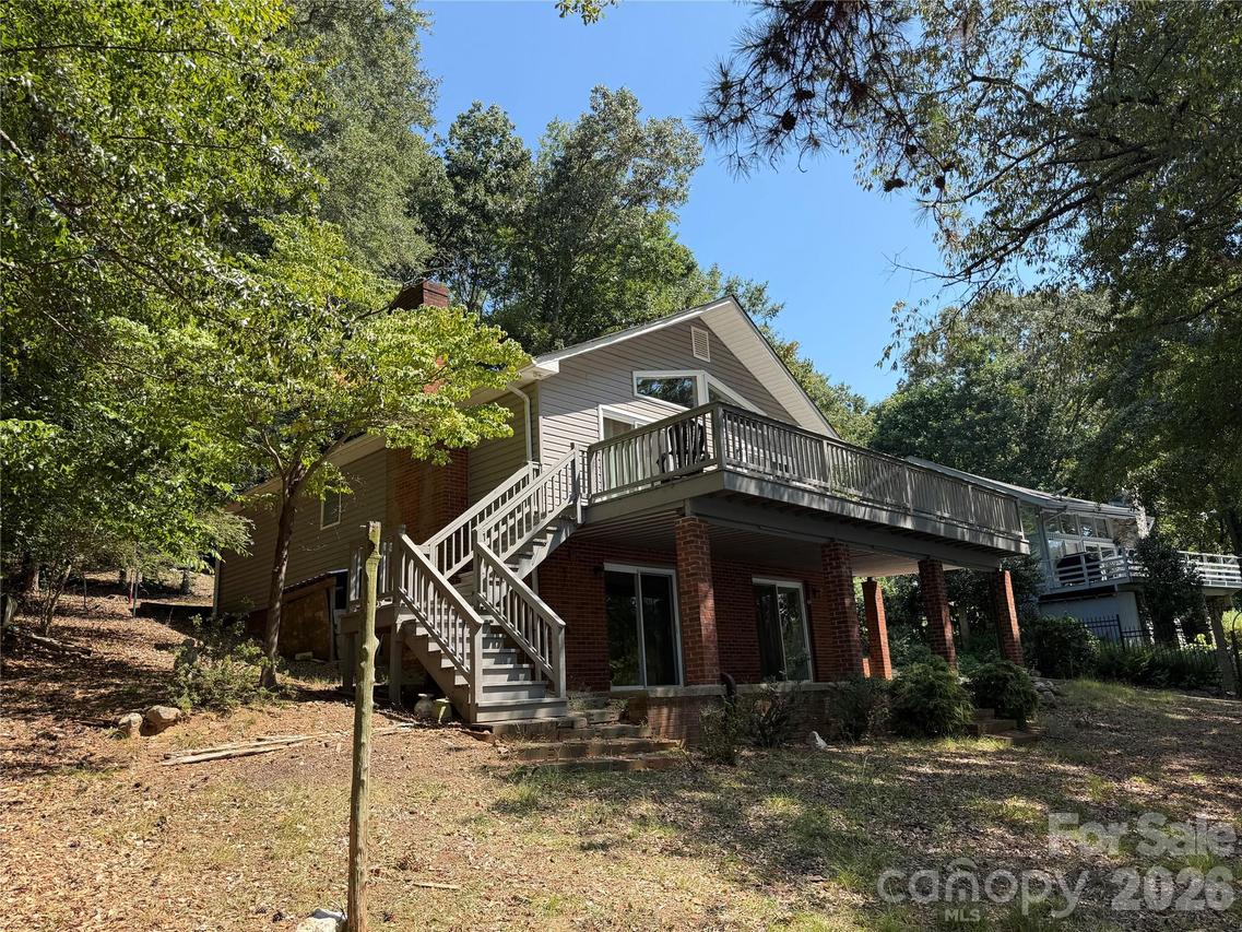 135 Supreme Ct. #14, Statesville, NC 28677