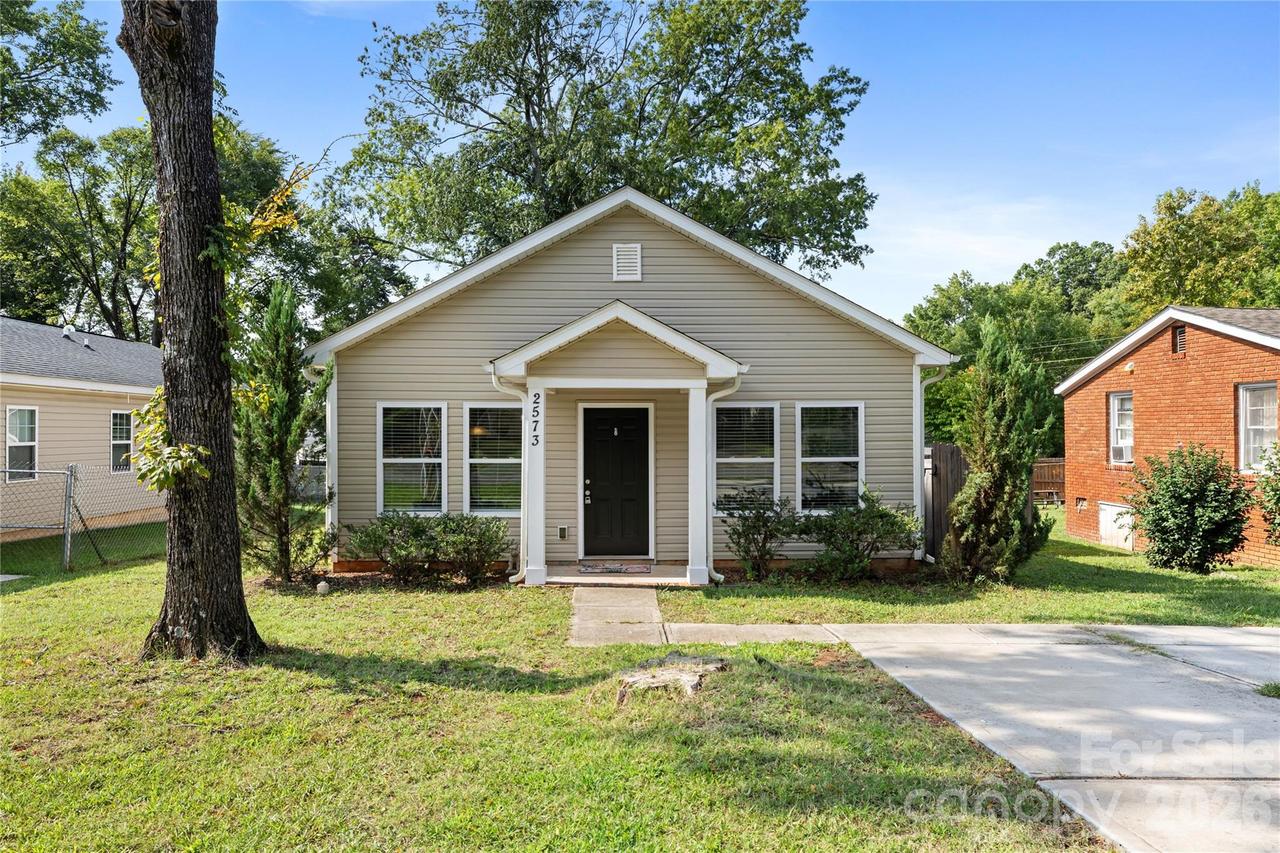 2573 Hemphill St., Charlotte, NC 28208