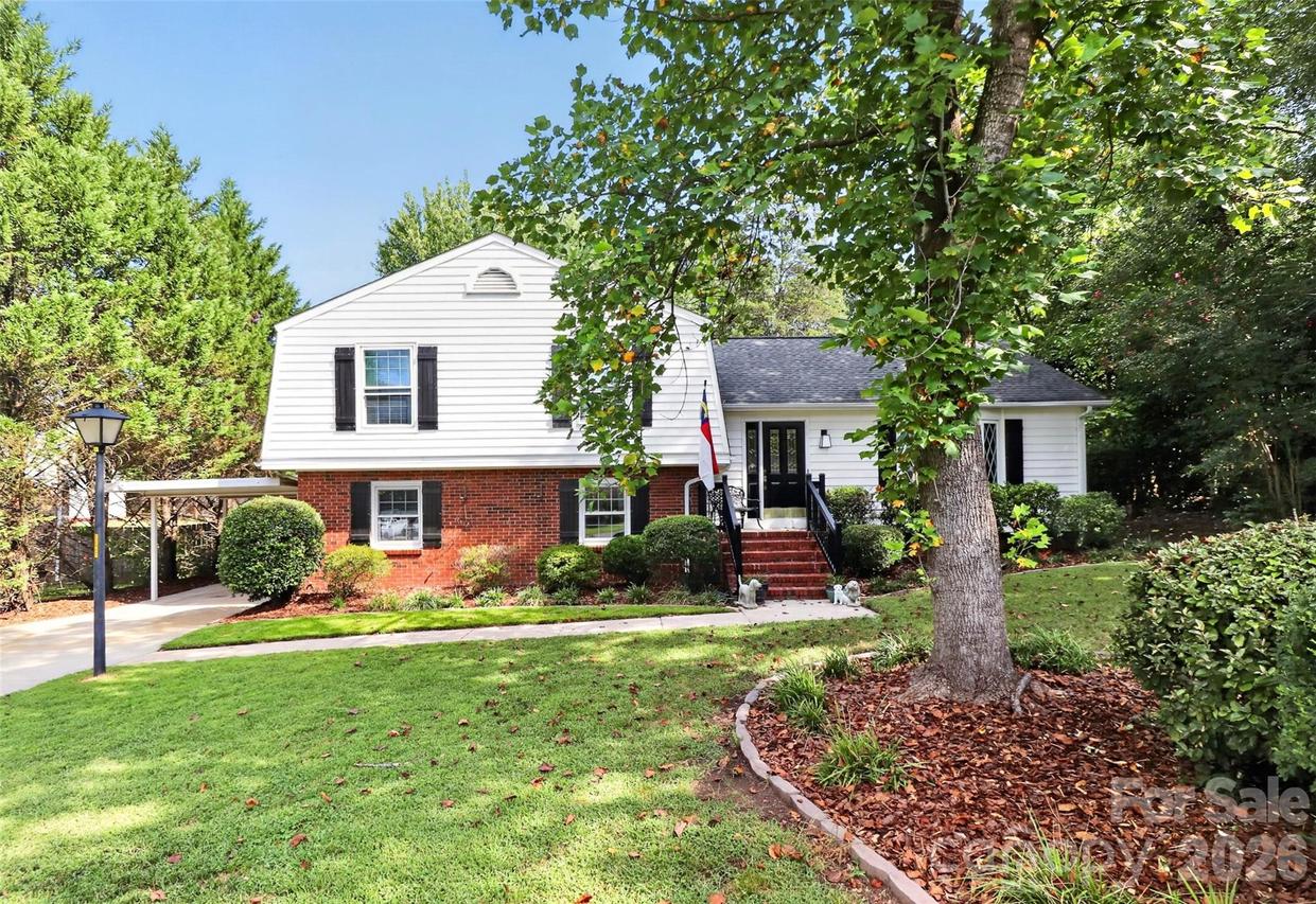 10743 Osprey Dr., Charlotte, NC 28226