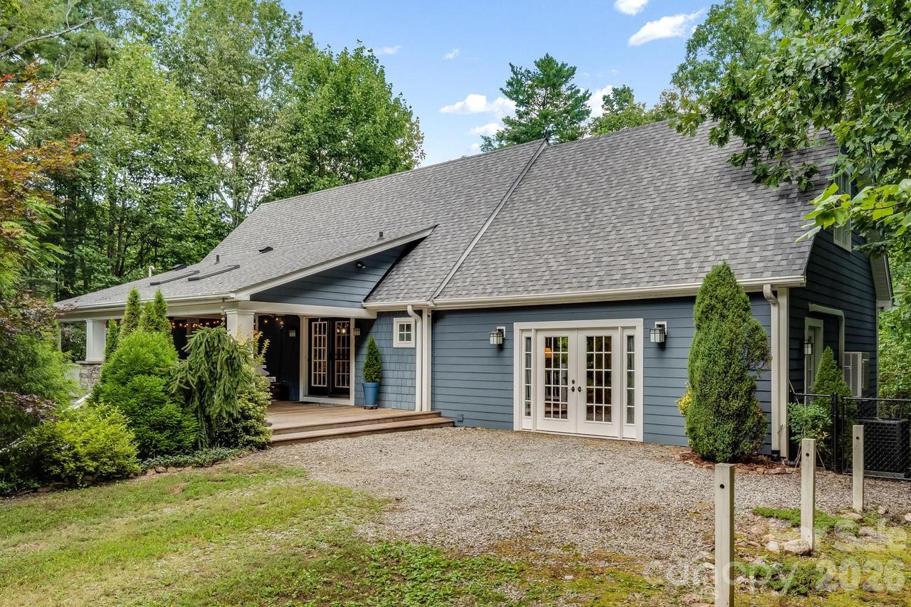 218 S Alta Vista Dr., Saluda, NC 28773