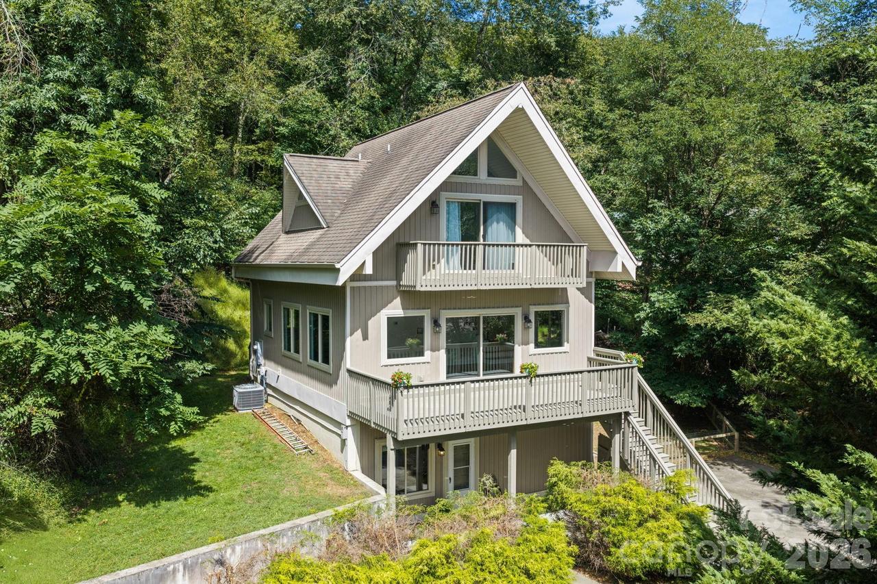 502 Queen St., Boone, NC 28607