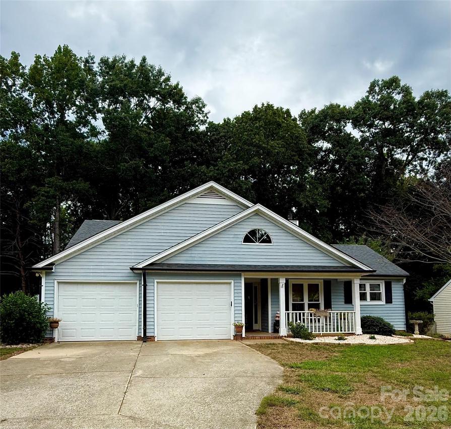 628 Rebecca Jane Dr., Mooresville, NC 28115