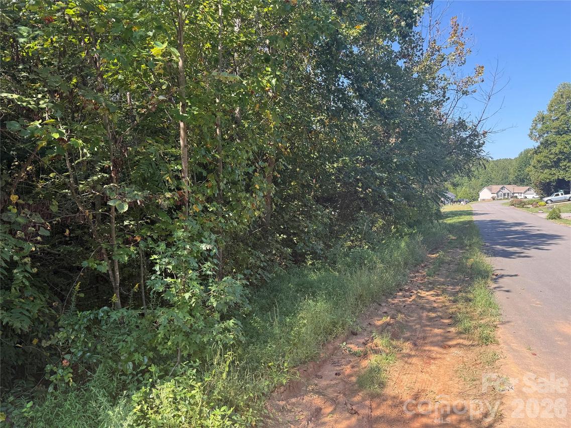 145 Sundance Cir., Statesville, NC 28625