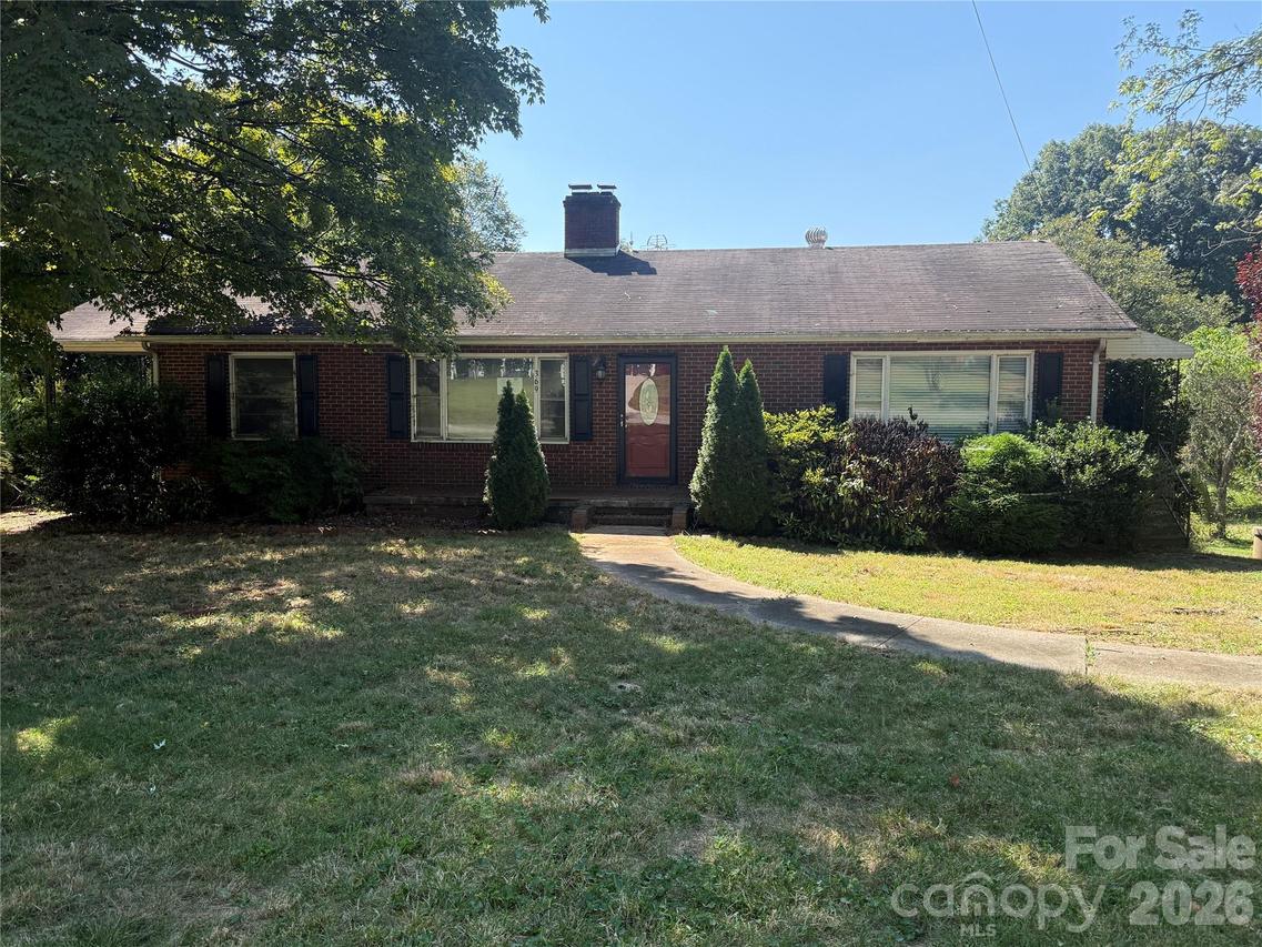 369 Monticello Rd., Statesville, NC 28625