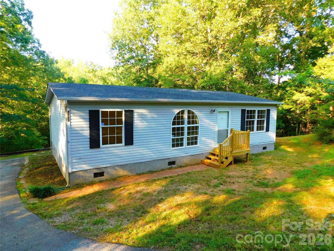 2503 Messer St., Valdese, NC 28690