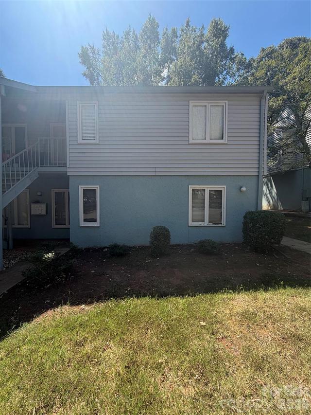 1914 Meadowlark Ln., Charlotte, NC 28210