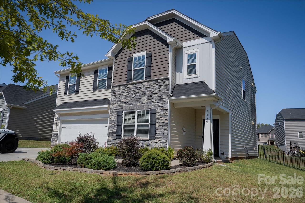 3424 Southern Red Oak Ln., Gastonia, NC 28056