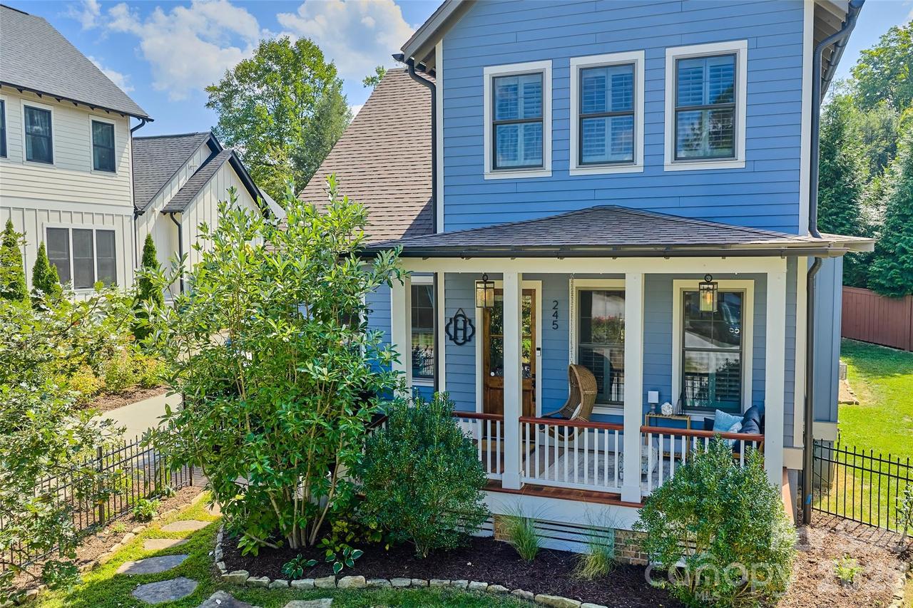 245 S Rice St., Brevard, NC 28712