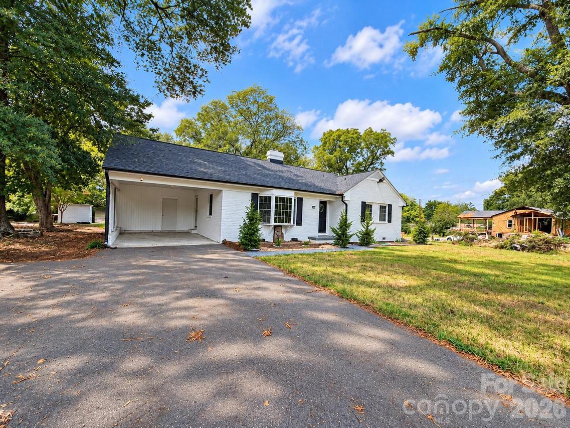 1321 Jenkins Rd., Gastonia, NC 28052
