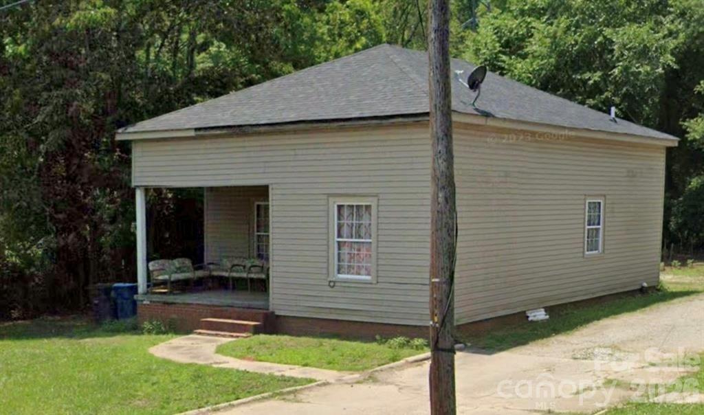 413 Klumac Rd., Salisbury, NC 28144