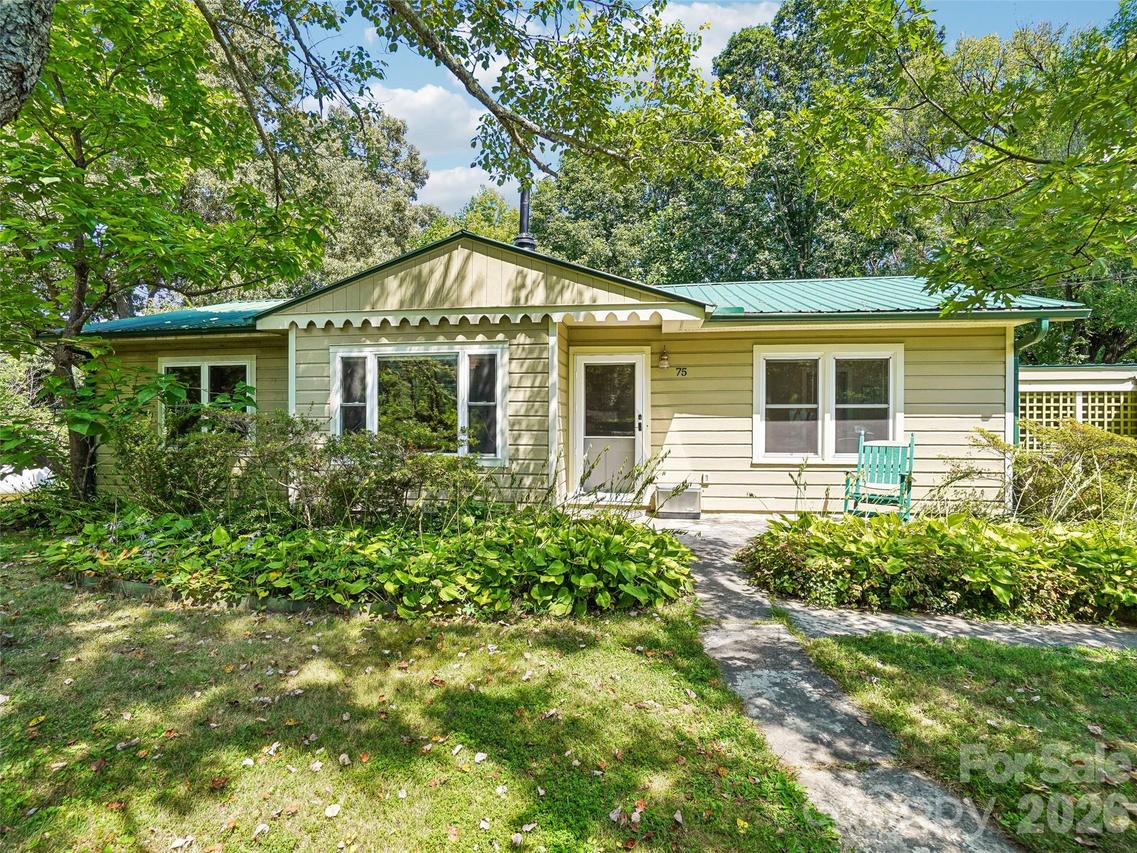 75 Cisco Rd., Asheville, NC 28805