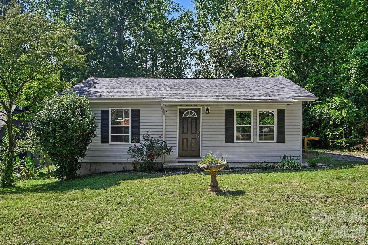 925 S Chestnut St., Gastonia, NC 28054