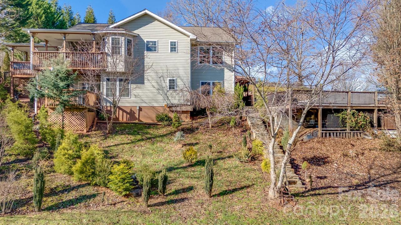 254 Jupiter Rd., Weaverville, NC 28787