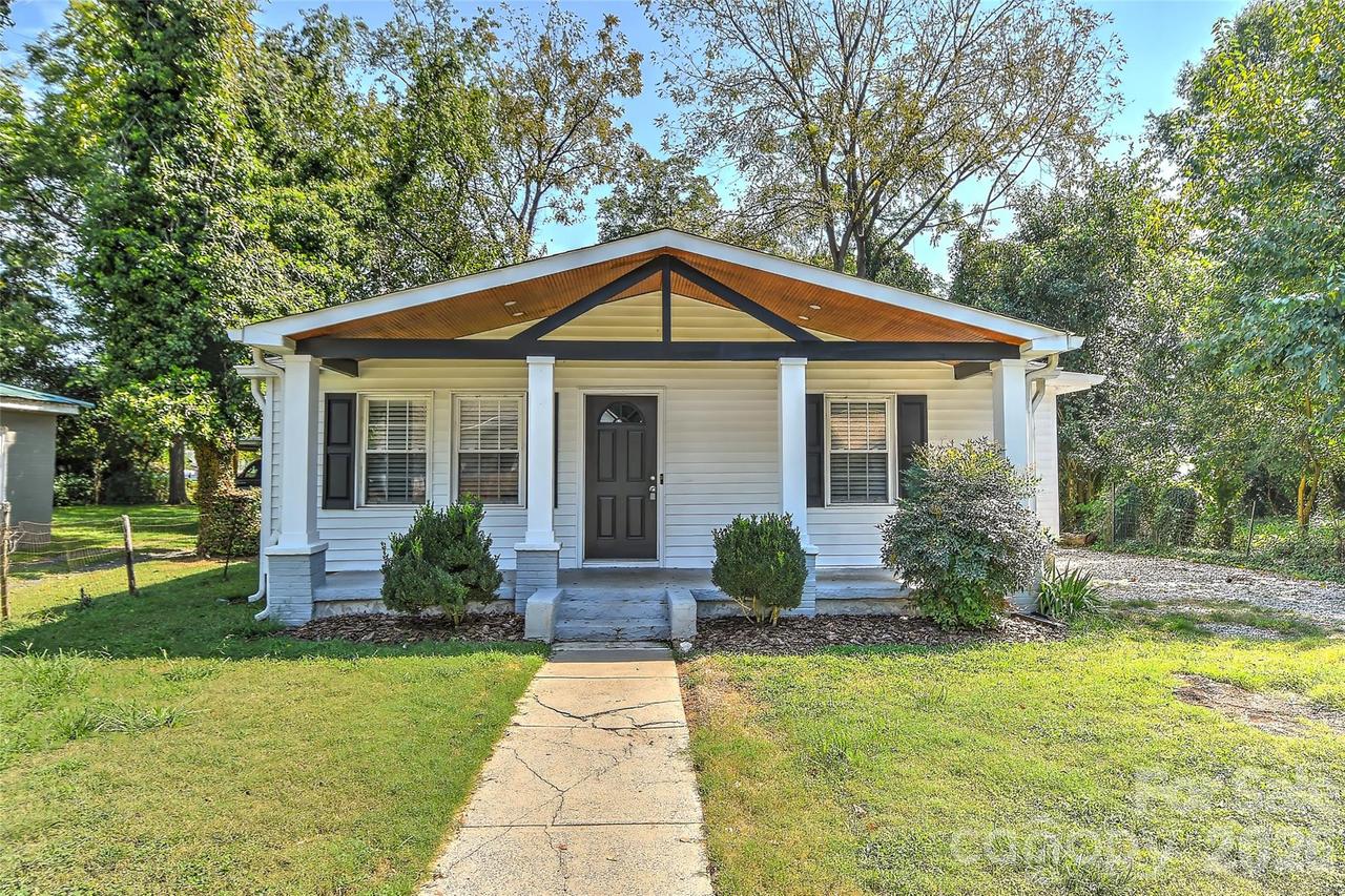 2941 Reid Ave., Charlotte, NC 28208