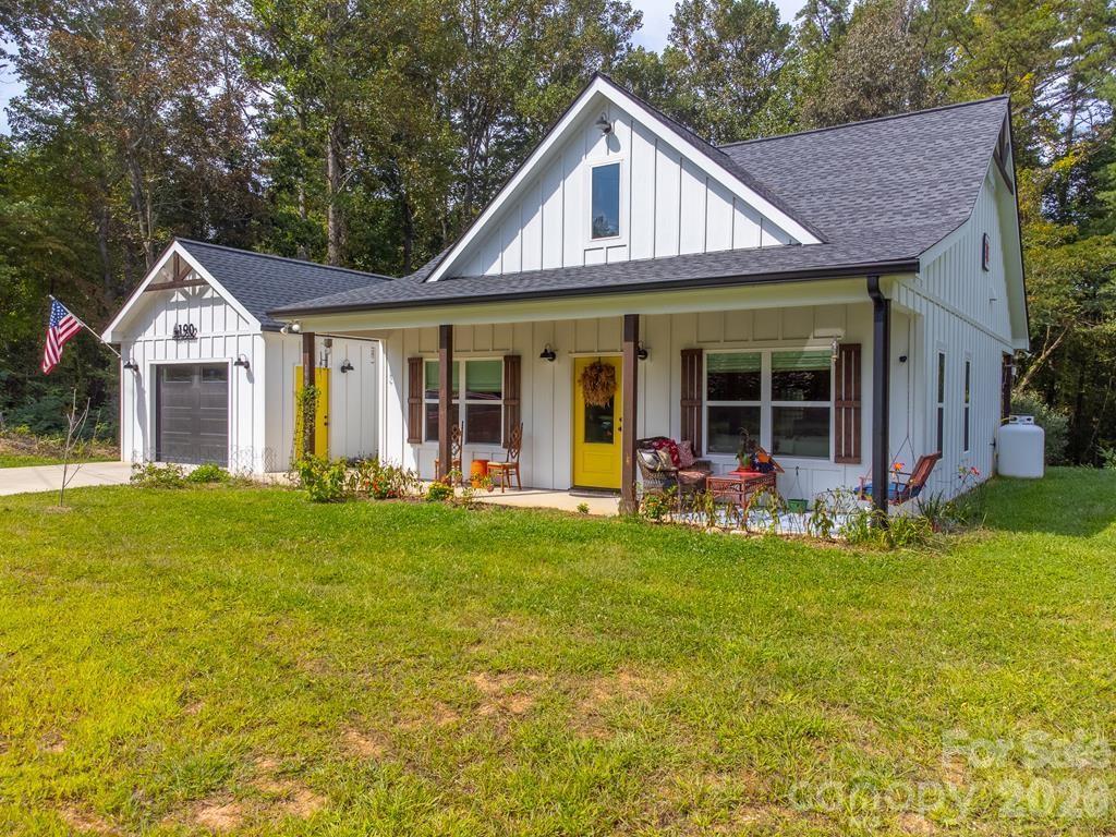 190 Fort Hembree Rd., Hayesville, NC 28904