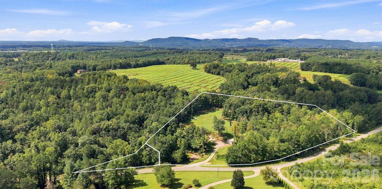 1732 Paul Payne Store Rd., Taylorsville, NC 28681
