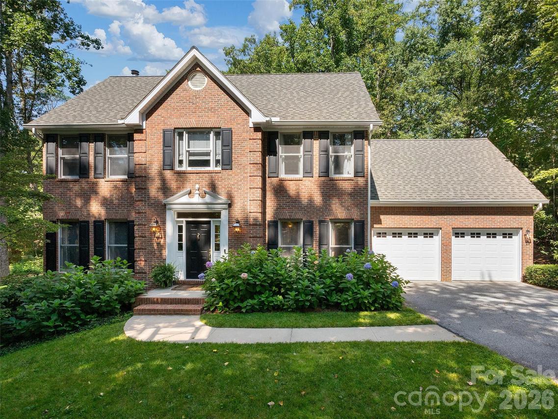306 Red Fox Cir., Asheville, NC 28803